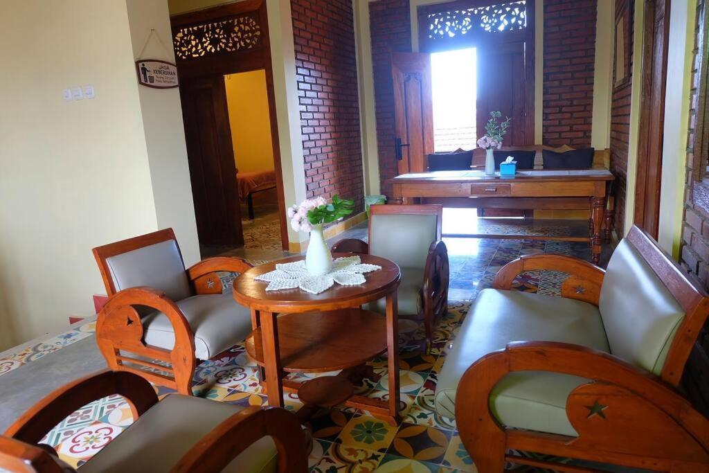 Sabi House Lesmana 2 By Simply Homy Villa Yogyakarta Kültér fotó